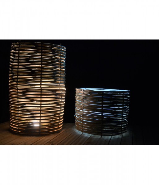 Luminaire au sol - au design cylindrique