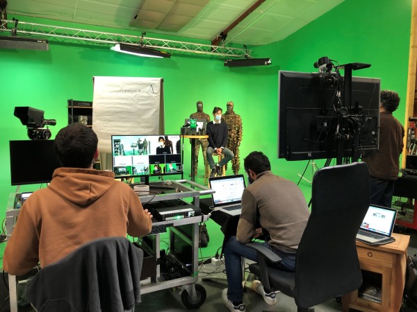 Vidéo Live sur Facebook dans un studio loué à cet effet