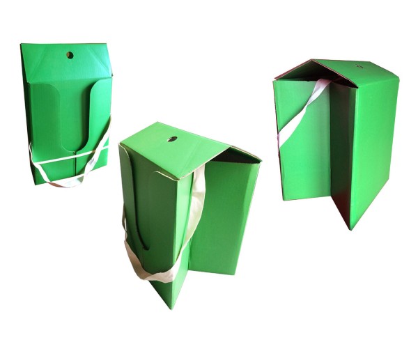 Tabouret en carton avec sangle et pochette, impression couleur verte